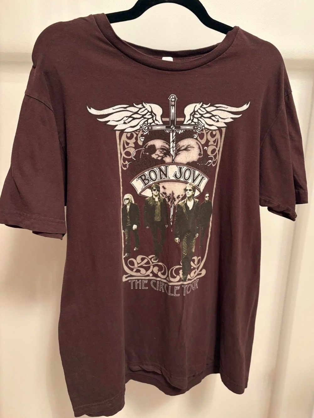 🤘Bon Jovi Circle Tour Graphic T-Shirt - Brown